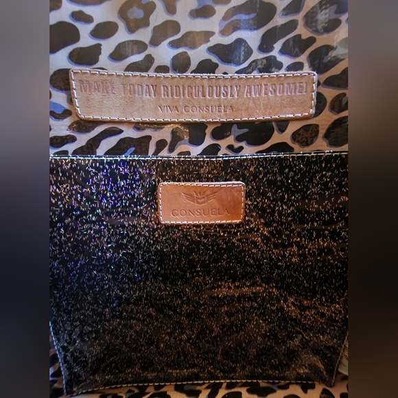 COPY - Consuela Classic tote leopard sugar skull cheetah - Picture 8 of 8